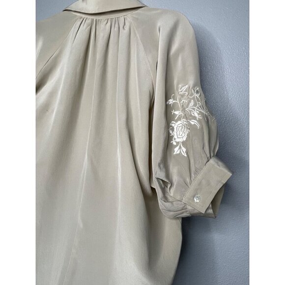 Fifteen-Twenty Silk Short Raglan Sleeve XS Embroidered Rose Flowy Blouse USA - Picture 15 of 16